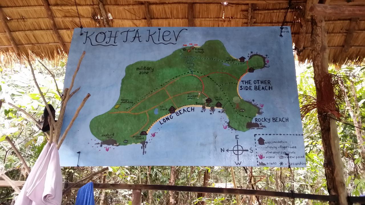 The Last Point Hostel Koh Ta Kiev Exteriör bild