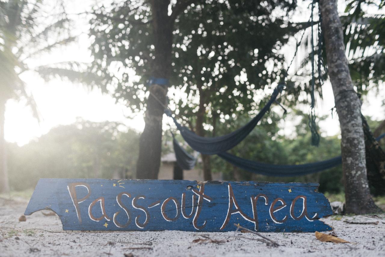 The Last Point Hostel Koh Ta Kiev Exteriör bild
