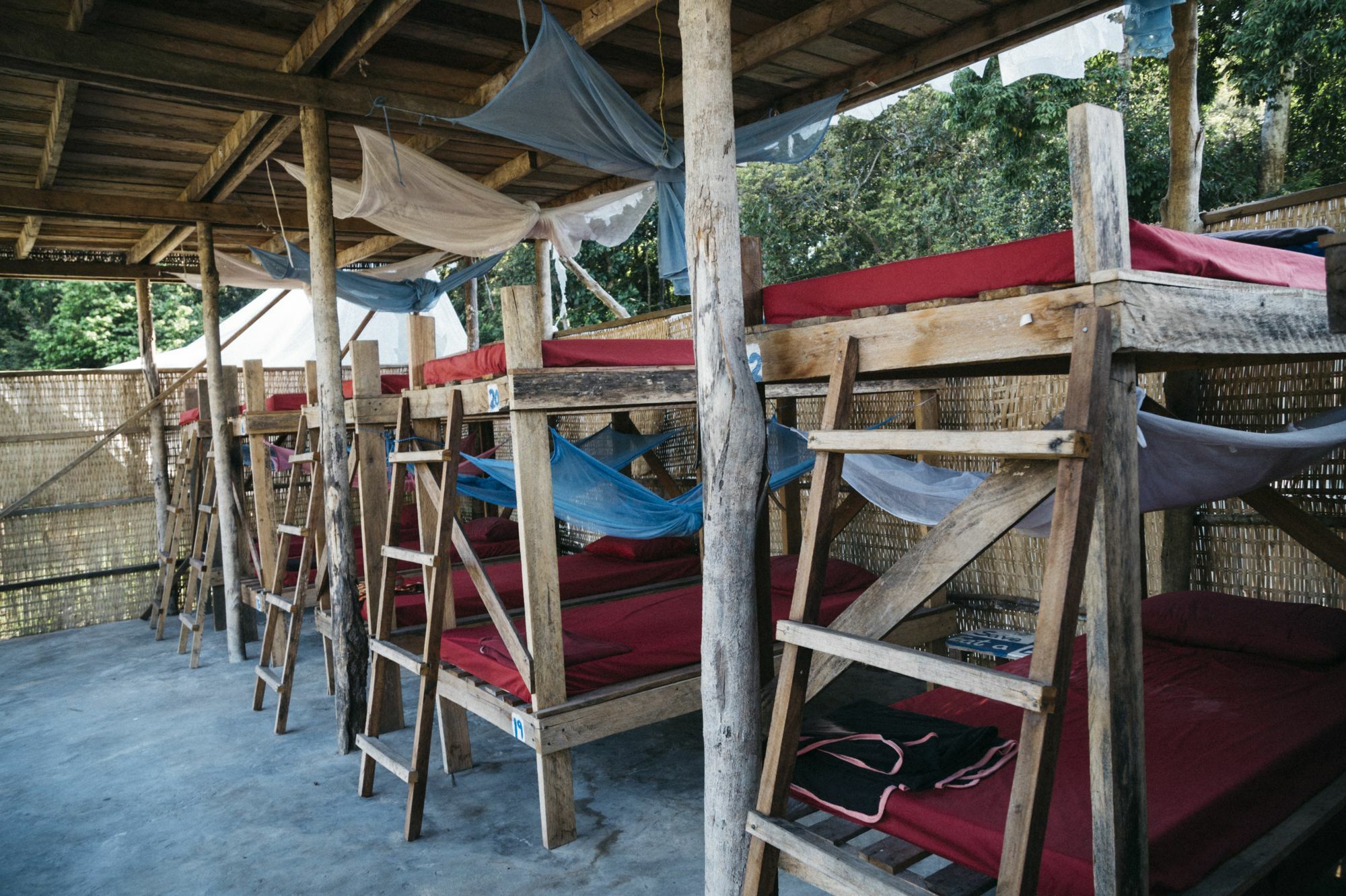 The Last Point Hostel Koh Ta Kiev Exteriör bild