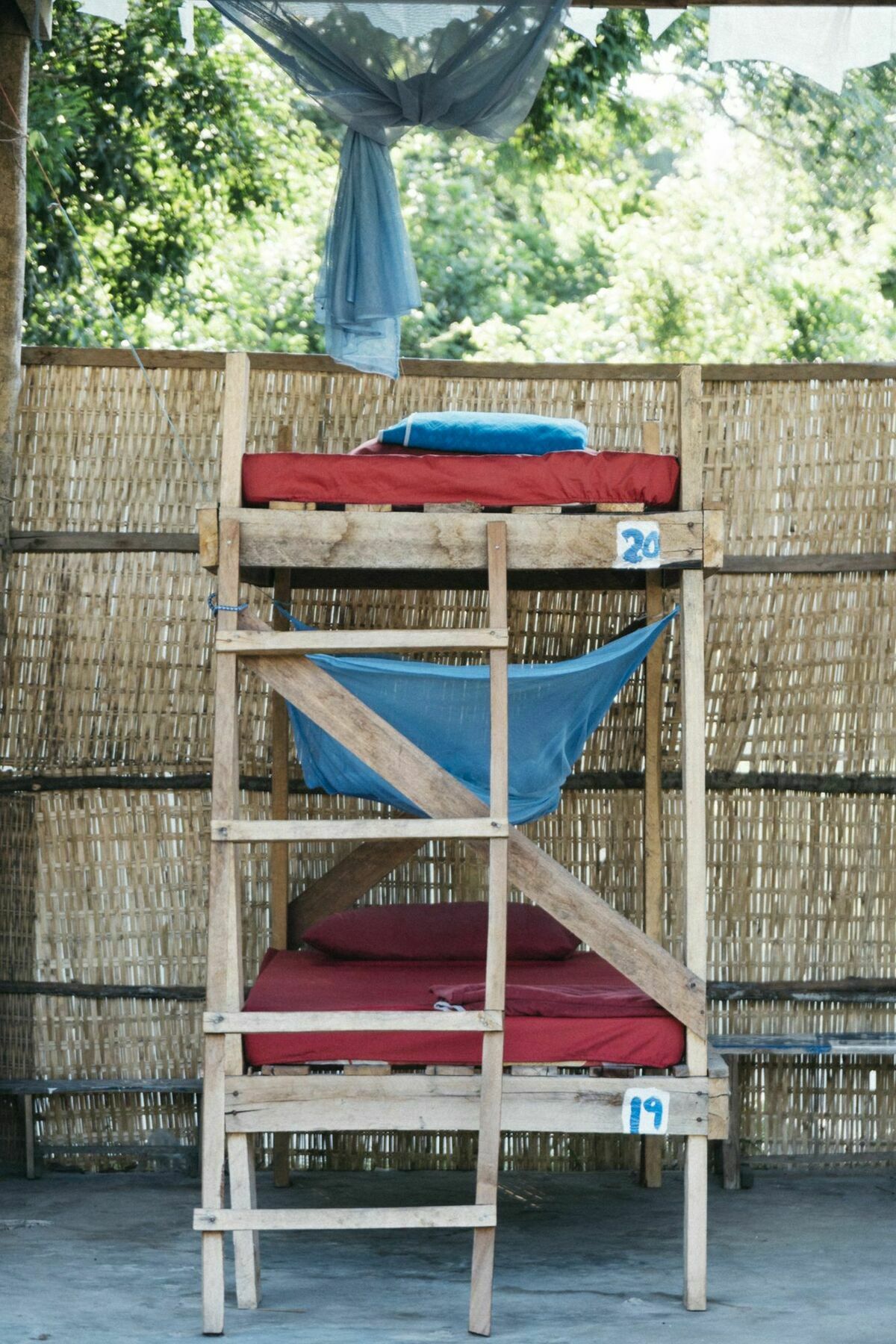 The Last Point Hostel Koh Ta Kiev Exteriör bild
